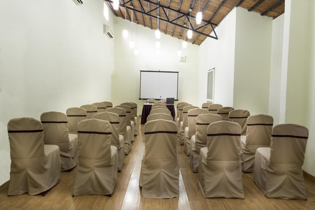 Hm Suites & Studios Bangalore Dış mekan fotoğraf
