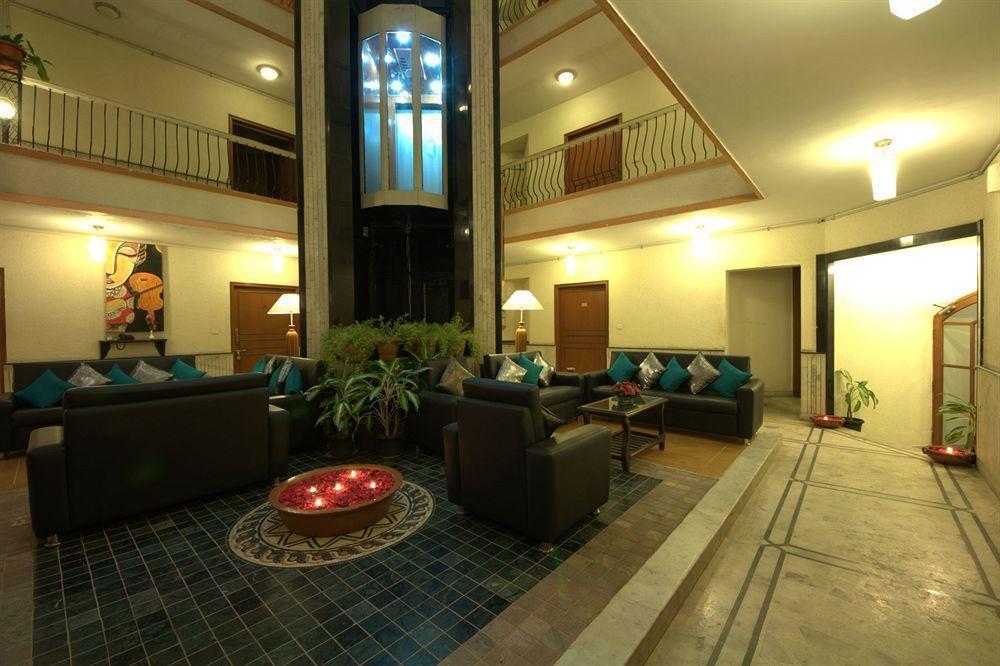 Hm Suites & Studios Bangalore Dış mekan fotoğraf
