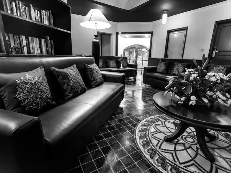 Hm Suites & Studios Bangalore Dış mekan fotoğraf